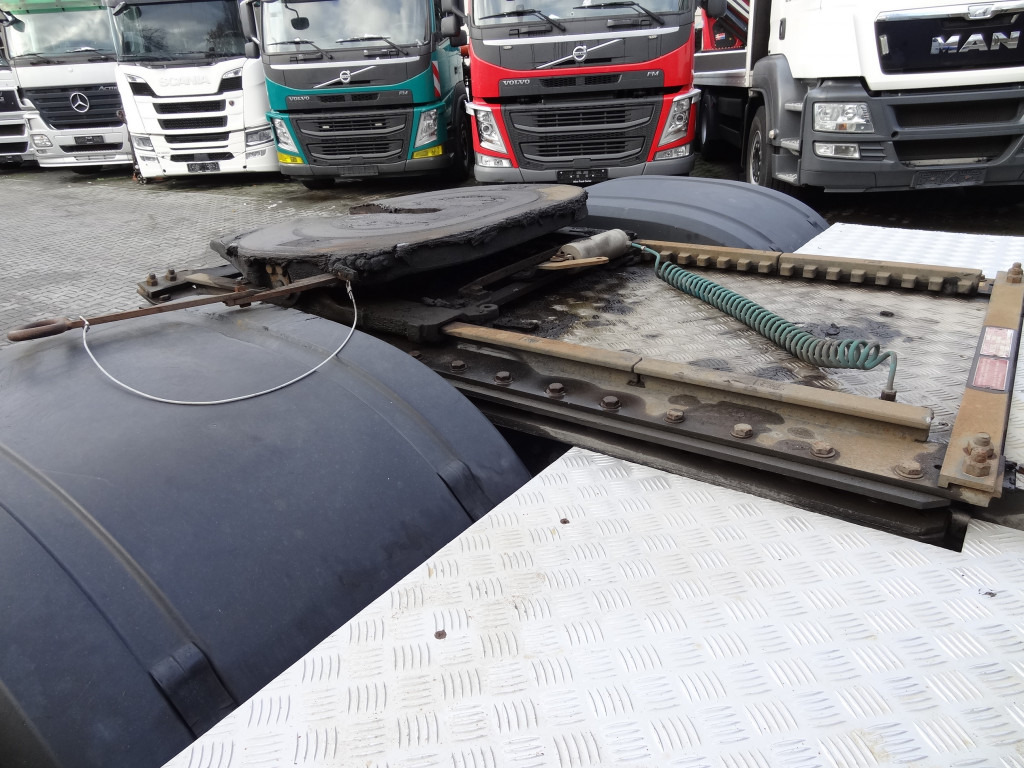 Mercedes-Benz Actros 1842LS Kran HMF 2020 bis 18 Meter - Sattelzugmaschine: das Bild 2 Mercedes-Benz Actros 1842LS Kran HMF 2020 bis 18 Meter - Sattelzugmaschine: das Bild 2