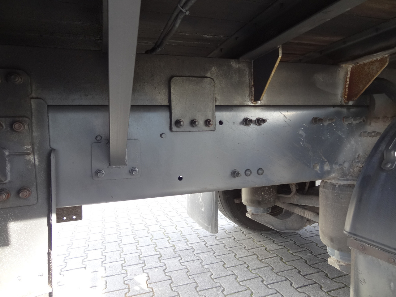 Volvo FM370 6X2*4 Kennis K14 Kran - Autokran, Pritsche LKW: das Bild 4 Volvo FM370 6X2*4 Kennis K14 Kran - Autokran, Pritsche LKW: das Bild 4