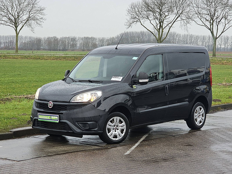 Fiat FIAT DOBLO 1.3 L1 Airco Export! - Koffer Transporter: das Bild 2 Fiat FIAT DOBLO 1.3 L1 Airco Export! - Koffer Transporter: das Bild 2