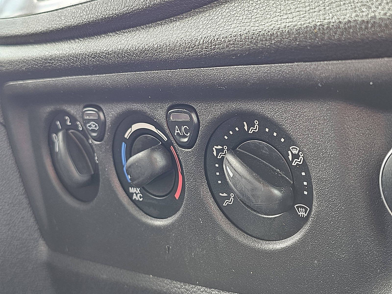 Planen Transporter Ford Transit 350 XL 170 pk ac EURO6: das Bild 10