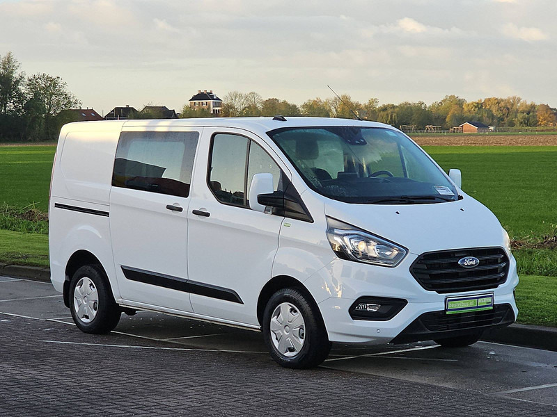 Ford Transit Custom 2.0 L1H1 Dub.- Cab. Navi - Kleintransporter: das Bild 5 Ford Transit Custom 2.0 L1H1 Dub.- Cab. Navi - Kleintransporter: das Bild 5