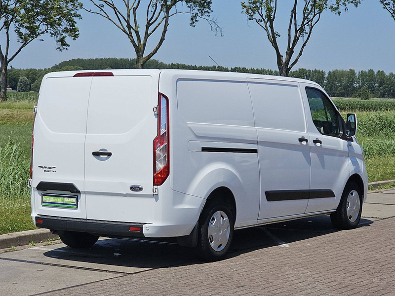 Ford Transit Custom 2.0 L2H1 Navi Airco - Kleintransporter: das Bild 3 Ford Transit Custom 2.0 L2H1 Navi Airco - Kleintransporter: das Bild 3
