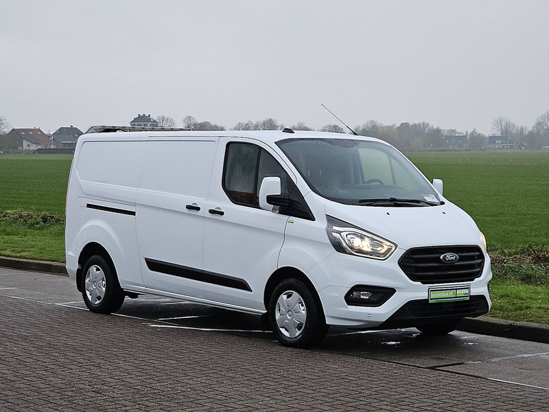Ford Transit Custom 2.0 TDCI 130 TREND L2 - Kleintransporter: das Bild 5 Ford Transit Custom 2.0 TDCI 130 TREND L2 - Kleintransporter: das Bild 5