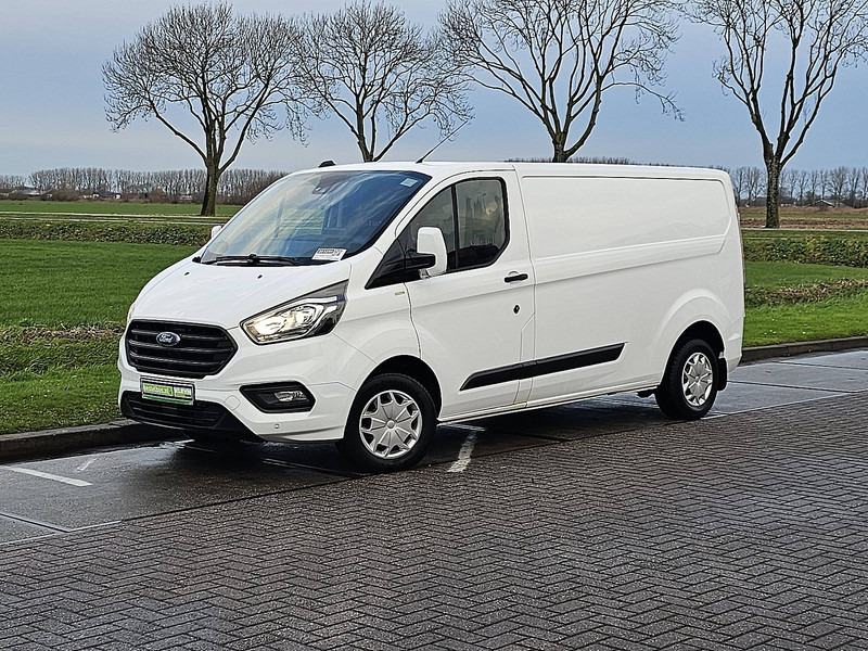 Ford Transit Custom 2.0 TDCI 130 TREND L2 - Kleintransporter: das Bild 2 Ford Transit Custom 2.0 TDCI 130 TREND L2 - Kleintransporter: das Bild 2
