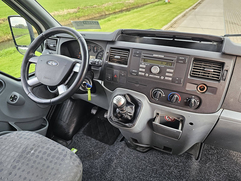 Koffer Transporter Ford Transit: das Bild 8 Koffer Transporter Ford Transit: das Bild 8