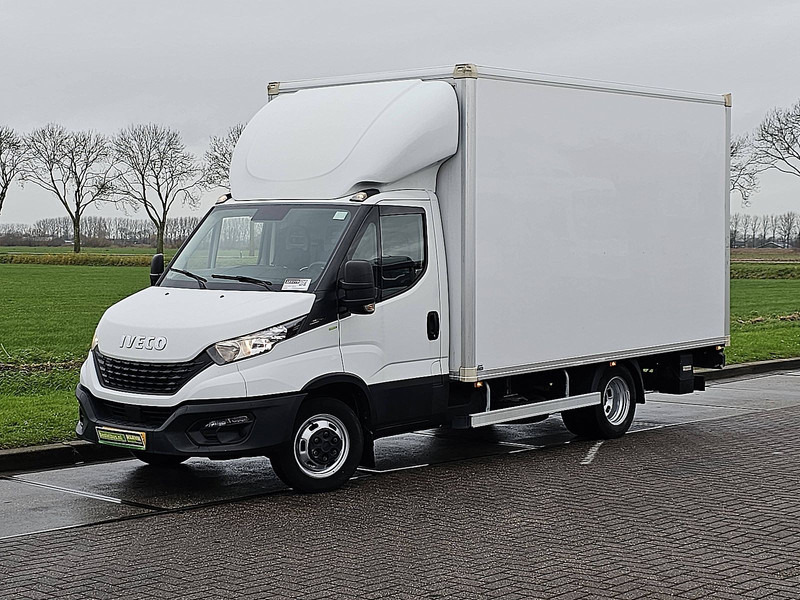 Iveco Daily 35C14 ac 31 dkm! EURO6 - Kastenwagen: das Bild 2 Iveco Daily 35C14 ac 31 dkm! EURO6 - Kastenwagen: das Bild 2