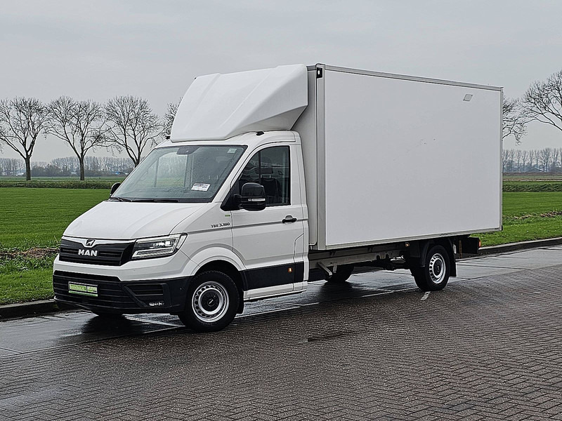 MAN TGE 3.180 ac automaat EURO6 - Koffer Transporter: das Bild 2 MAN TGE 3.180 ac automaat EURO6 - Koffer Transporter: das Bild 2