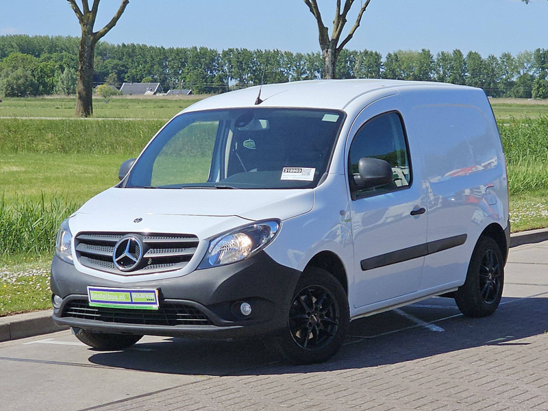 Mercedes-Benz Citan 108 CDI LONG Airco Euro6! - Koffer Transporter: das Bild 2 Mercedes-Benz Citan 108 CDI LONG Airco Euro6! - Koffer Transporter: das Bild 2