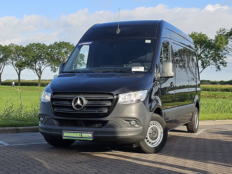 Mercedes-Benz Sprinter 214 L2H1 Navi Trekhaak - Kleintransporter: das Bild 1 Mercedes-Benz Sprinter 214 L2H1 Navi Trekhaak - Kleintransporter: das Bild 1