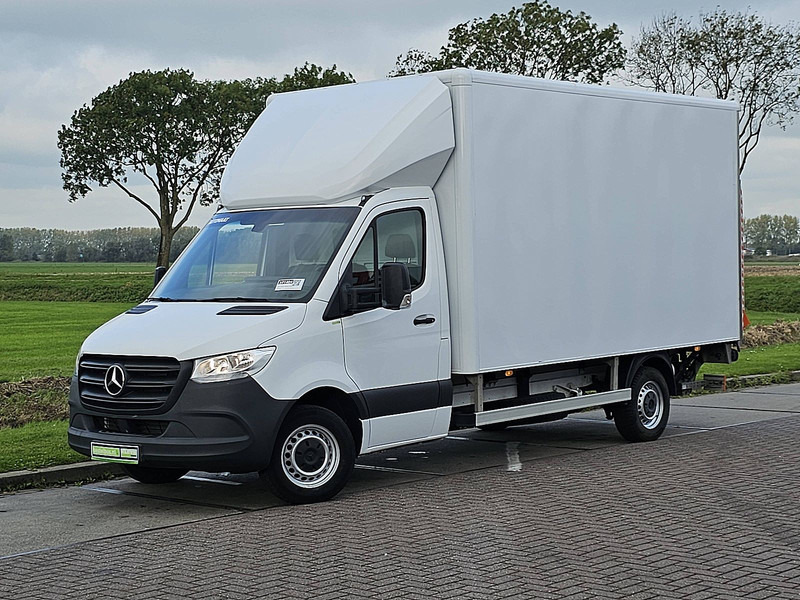Mercedes-Benz Sprinter 315 Bakwagen Laadklep! - Koffer Transporter: das Bild 2 Mercedes-Benz Sprinter 315 Bakwagen Laadklep! - Koffer Transporter: das Bild 2