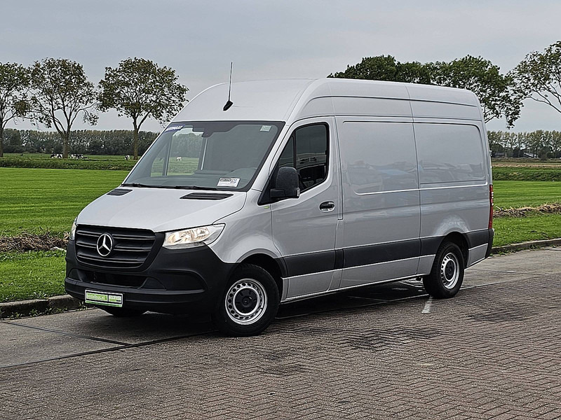 Mercedes-Benz Sprinter 315 L2H2 RWD Mbux Autom! - Kleintransporter: das Bild 2 Mercedes-Benz Sprinter 315 L2H2 RWD Mbux Autom! - Kleintransporter: das Bild 2