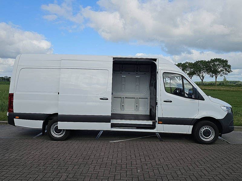 Kastenwagen Mercedes-Benz Sprinter 315 L3H2 Maxi Mbux Euro6: das Bild 15