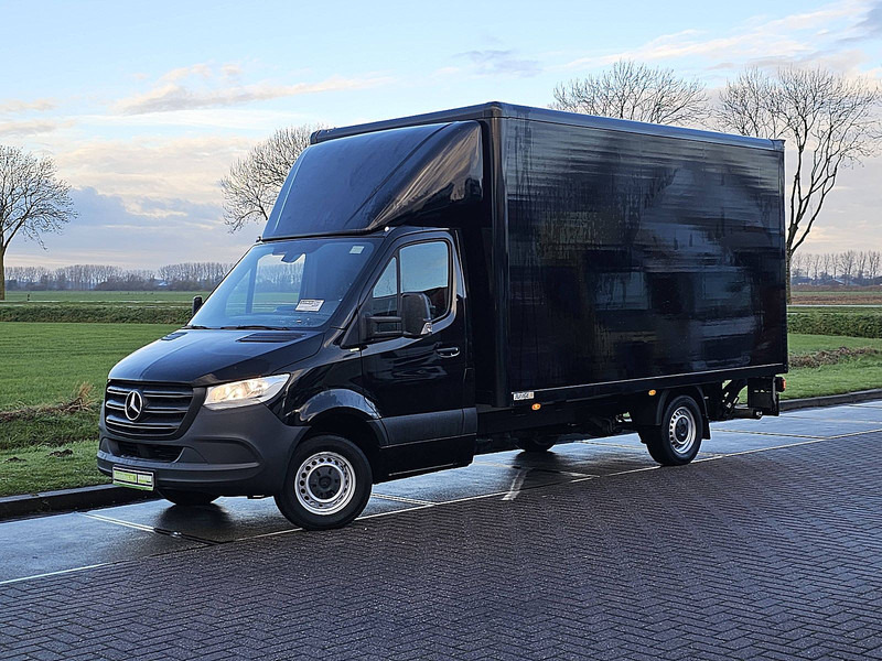 Mercedes-Benz Sprinter 316 Bakwagen Laadklep - Koffer Transporter: das Bild 2 Mercedes-Benz Sprinter 316 Bakwagen Laadklep - Koffer Transporter: das Bild 2