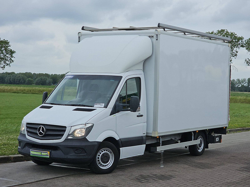 Mercedes-Benz Sprinter 316 Bakwagen Laadklep! - Koffer Transporter: das Bild 2 Mercedes-Benz Sprinter 316 Bakwagen Laadklep! - Koffer Transporter: das Bild 2