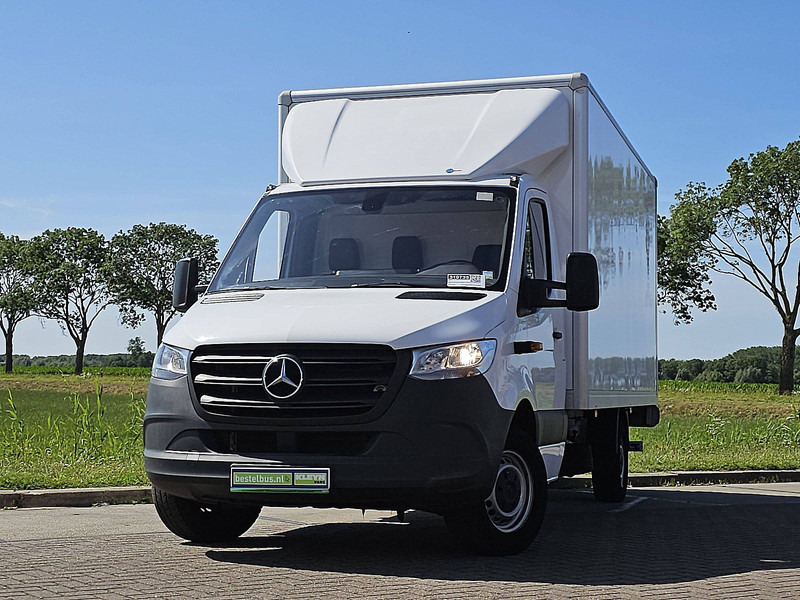 Mercedes-Benz Sprinter 317 Bakwagen Laadklep! - Koffer Transporter: das Bild 1 Mercedes-Benz Sprinter 317 Bakwagen Laadklep! - Koffer Transporter: das Bild 1