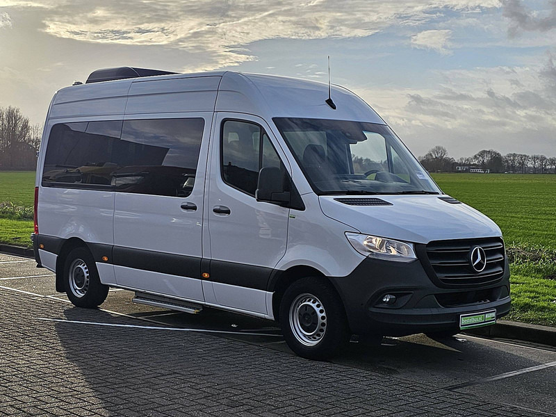 Mercedes-Benz Sprinter 317 L2H2 8-Pers + Lift ! - Kleinbus, Personentransporter: das Bild 5 Mercedes-Benz Sprinter 317 L2H2 8-Pers + Lift ! - Kleinbus, Personentransporter: das Bild 5