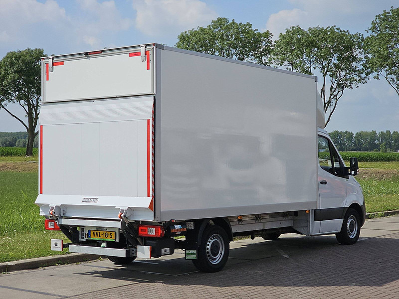 Mercedes-Benz Sprinter 317 ac LED EURO6 - Koffer Transporter: das Bild 3 Mercedes-Benz Sprinter 317 ac LED EURO6 - Koffer Transporter: das Bild 3