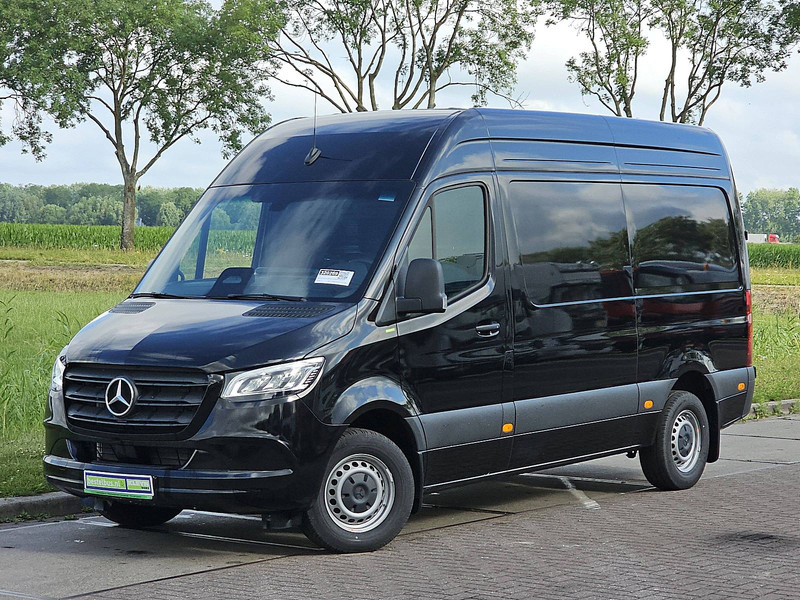 Mercedes-Benz Sprinter 319 L2H2 LED Mbux 190Pk! - Kastenwagen: das Bild 2 Mercedes-Benz Sprinter 319 L2H2 LED Mbux 190Pk! - Kastenwagen: das Bild 2