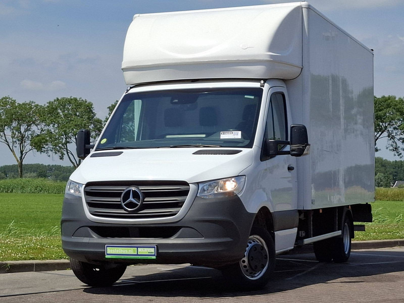 Mercedes-Benz Sprinter 516 Bakwagen Laadklep! - Koffer Transporter: das Bild 1 Mercedes-Benz Sprinter 516 Bakwagen Laadklep! - Koffer Transporter: das Bild 1