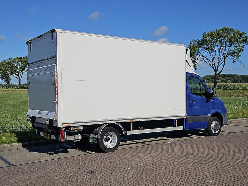 Mercedes-Benz Sprinter 516 ac - Koffer Transporter: das Bild 3 Mercedes-Benz Sprinter 516 ac - Koffer Transporter: das Bild 3