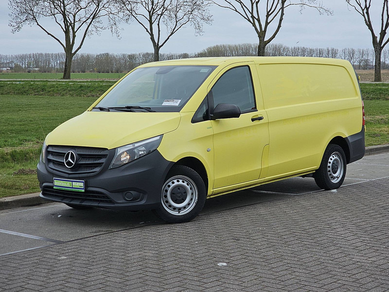 Mercedes-Benz Vito 114 CDI BLUE TEC L2H1 - Kleintransporter: das Bild 2 Mercedes-Benz Vito 114 CDI BLUE TEC L2H1 - Kleintransporter: das Bild 2