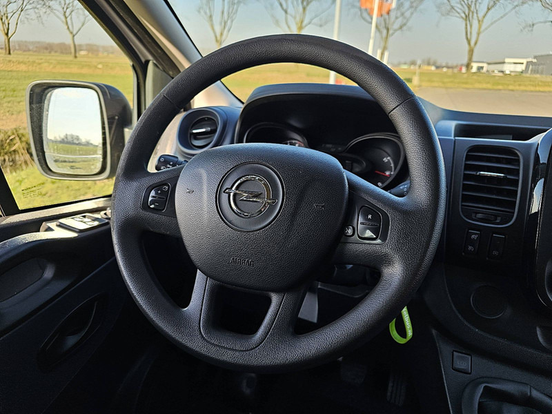 Opel Vivaro 1.6 KOMBI 8+ 1 Euro6 AC! – Leasing Opel Vivaro 1.6 KOMBI 8+ 1 Euro6 AC!: das Bild 8