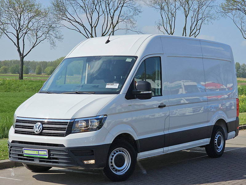 Volkswagen Crafter 35 2.0 TDI L2H2 - Kastenwagen: das Bild 2 Volkswagen Crafter 35 2.0 TDI L2H2 - Kastenwagen: das Bild 2