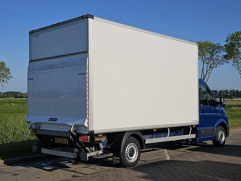 Volkswagen Crafter 35 2.0 ac EURO6 - Koffer Transporter: das Bild 3 Volkswagen Crafter 35 2.0 ac EURO6 - Koffer Transporter: das Bild 3