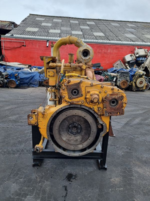 Komatsu SA6D155-4 D355A Engine (Plant) - Motor für Baumaschine: das Bild 2 Komatsu SA6D155-4 D355A Engine (Plant) - Motor für Baumaschine: das Bild 2