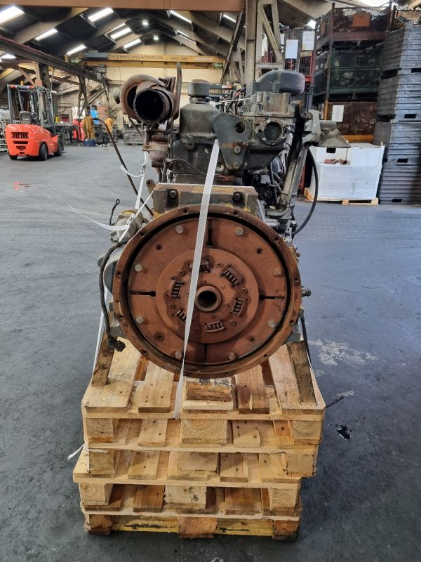 Komatsu SAA6D108E PC300-6 Engine (Plant) - Motor für Baumaschine: das Bild 3 Komatsu SAA6D108E PC300-6 Engine (Plant) - Motor für Baumaschine: das Bild 3