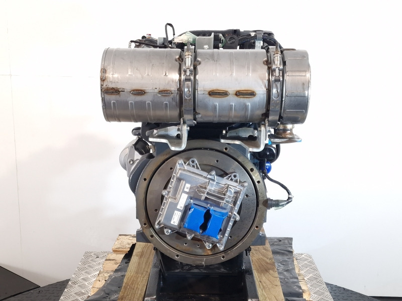 Kubota V2403-CR-T-EF02 New Engine (Plant) - Motor für Baumaschine: das Bild 4 Kubota V2403-CR-T-EF02 New Engine (Plant) - Motor für Baumaschine: das Bild 4