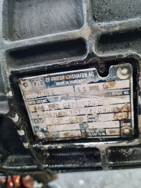 ZF 6S1000TO Gearbox - Getriebe: das Bild 2 ZF 6S1000TO Gearbox - Getriebe: das Bild 2