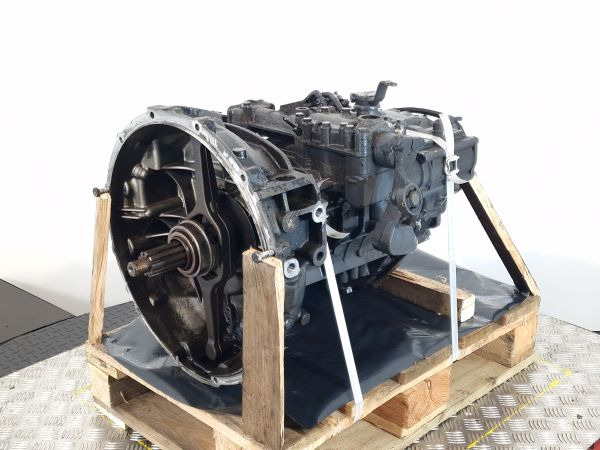 ZF 6S1000TO Volvo Spec Gearbox - Getriebe: das Bild 1 ZF 6S1000TO Volvo Spec Gearbox - Getriebe: das Bild 1