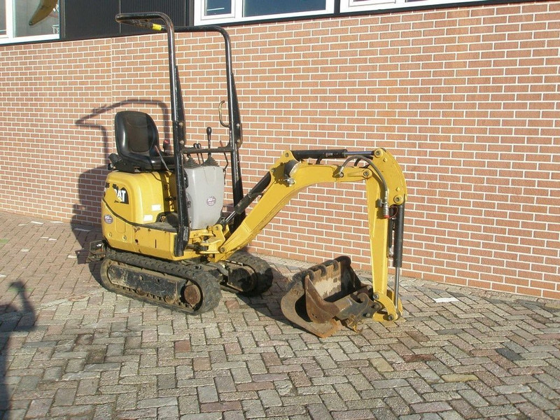 Caterpillar 300.9 - Minibagger: das Bild 3 Caterpillar 300.9 - Minibagger: das Bild 3