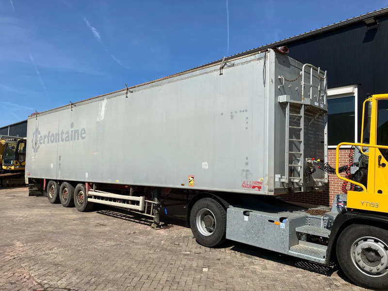 Stas S300ZX - Schubboden Auflieger: das Bild 2 Stas S300ZX - Schubboden Auflieger: das Bild 2