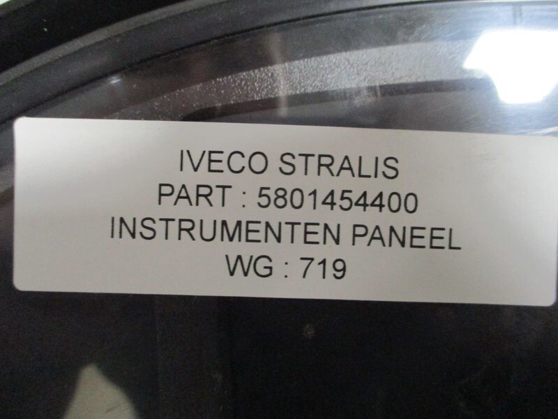 Iveco STRALIS 5801454400 INSTRUMENTENPANEEL - Armaturenbrett für LKW: das Bild 2 Iveco STRALIS 5801454400 INSTRUMENTENPANEEL - Armaturenbrett für LKW: das Bild 2