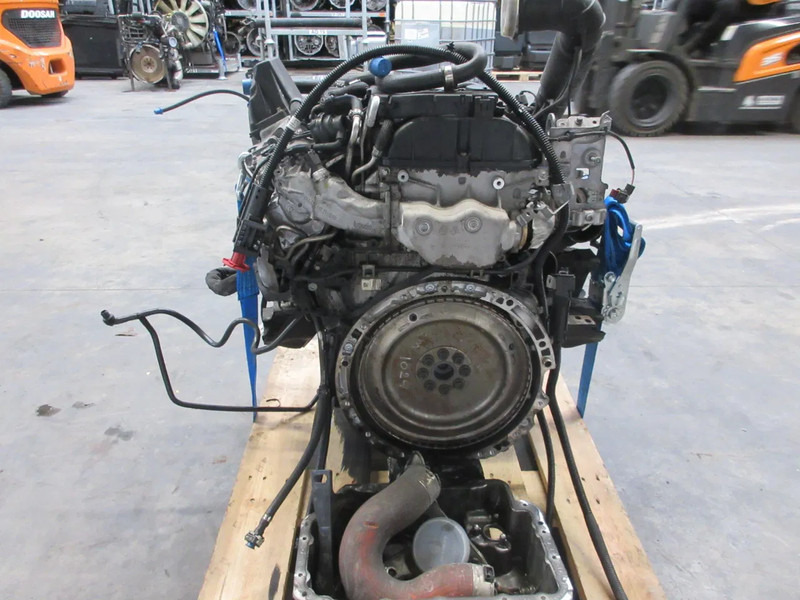 Mercedes-Benz A 651 010 51 20 RUILMOTOR MET SCHADEN VOOR EXPORT BENZ 516 EURO 6 - Motor für LKW: das Bild 4 Mercedes-Benz A 651 010 51 20 RUILMOTOR MET SCHADEN VOOR EXPORT BENZ 516 EURO 6 - Motor für LKW: das Bild 4