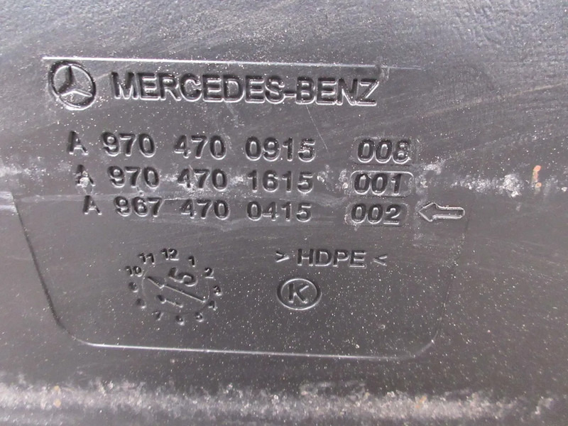 Mercedes-Benz A 970 470 09 15 AD BLUE TANK ATEGO 1221 EURO 6 - Kraftstofftank für LKW: das Bild 5 Mercedes-Benz A 970 470 09 15 AD BLUE TANK ATEGO 1221 EURO 6 - Kraftstofftank für LKW: das Bild 5