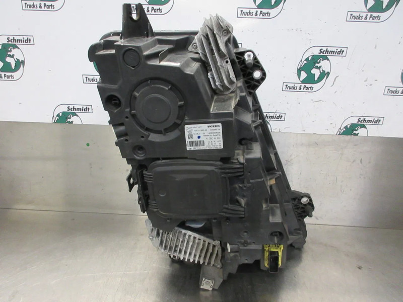 Volvo 22239219 KOPLAMP VOLVO FM 370 EURO 6 MODEL 2018 - Hauptscheinwerfer für LKW: das Bild 4 Volvo 22239219 KOPLAMP VOLVO FM 370 EURO 6 MODEL 2018 - Hauptscheinwerfer für LKW: das Bild 4