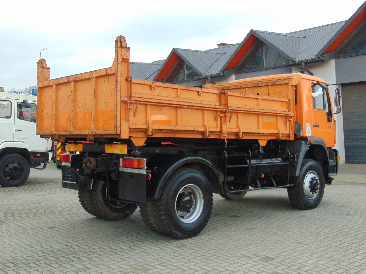 MAN 18-224 4x4 KIPER - Kipper: das Bild 4 MAN 18-224 4x4 KIPER - Kipper: das Bild 4