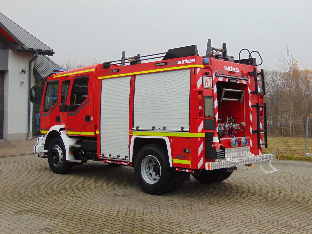 RENAULT Midlum 270dCi SIDES - Feuerwehrfahrzeug: das Bild 3 RENAULT Midlum 270dCi SIDES - Feuerwehrfahrzeug: das Bild 3