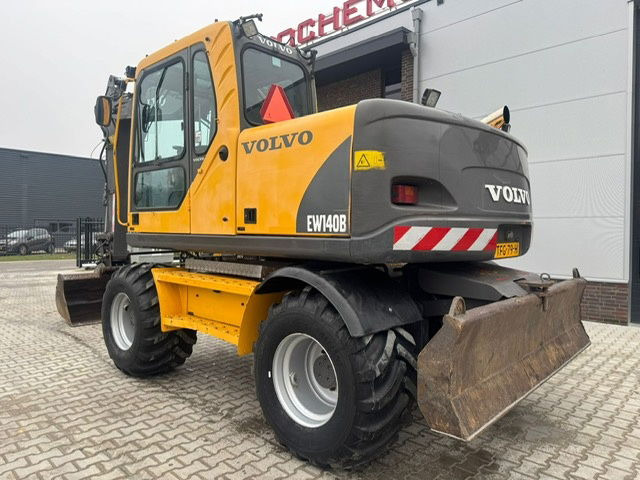 Volvo EW140B - Mobilbagger: das Bild 2 Volvo EW140B - Mobilbagger: das Bild 2