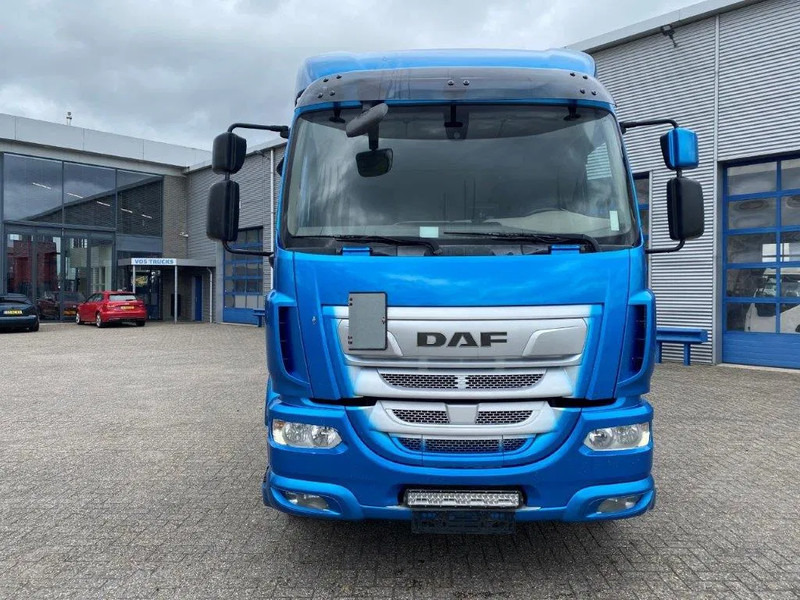 DAF LF290 / ONLY:429873KM / LWDS / GOOD TYRES / AUTOMATIC / EURO-6 / 2018 - Fahrgestell LKW: das Bild 5 DAF LF290 / ONLY:429873KM / LWDS / GOOD TYRES / AUTOMATIC / EURO-6 / 2018 - Fahrgestell LKW: das Bild 5
