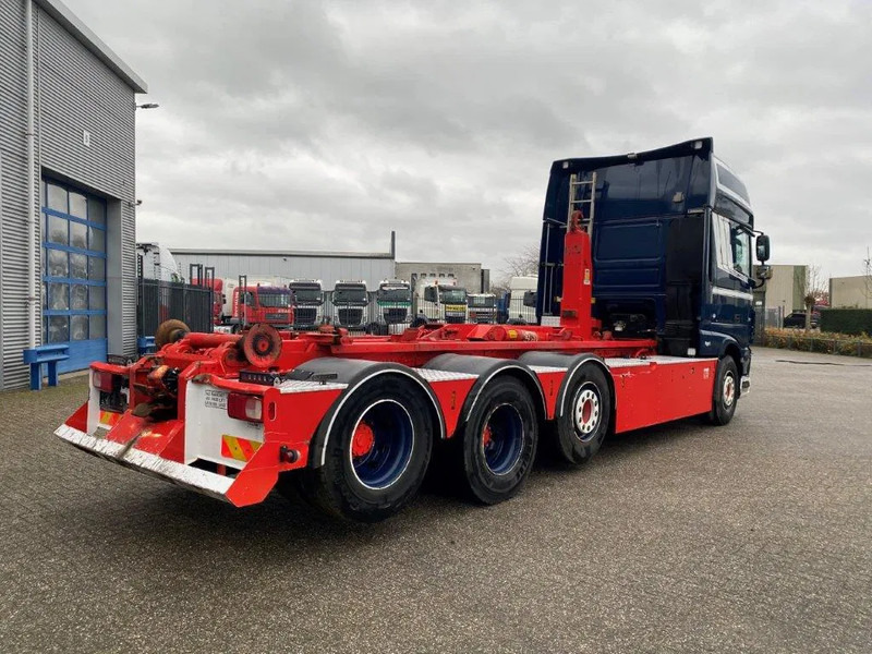 DAF XF106-530 8X2 / AJK HOOKLIFT 25000KG / 9 TON FRONT AXLE / NAVI / ONLY:612482 KM / SSC / AUTOMATIC / EURO-6 / 2019 - Abrollkipper: das Bild 5 DAF XF106-530 8X2 / AJK HOOKLIFT 25000KG / 9 TON FRONT AXLE / NAVI / ONLY:612482 KM / SSC / AUTOMATIC / EURO-6 / 2019 - Abrollkipper: das Bild 5