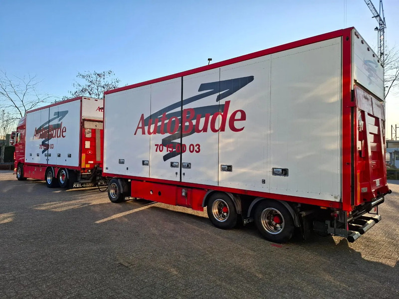 DAF XF106-530 / DEB / COMPLETE COMBI / SIDE DOORS / 2XPLATFORM 2500KG / ONLY:773032 KM / LWDS / LEATHER / EURO-6 / 2017 - Koffer LKW: das Bild 4 DAF XF106-530 / DEB / COMPLETE COMBI / SIDE DOORS / 2XPLATFORM 2500KG / ONLY:773032 KM / LWDS / LEATHER / EURO-6 / 2017 - Koffer LKW: das Bild 4
