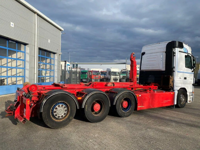 Abrollkipper Mercedes-Benz Actros 3260 V8 / 15,9L / 8X4 / BIG AXLE / PALFINGER T26 HOOKLIFT / LIFT+LENKACHSE / FULL-AIR / AIRCO / AUTOMATIC / EURO-5 / 2013: das Bild 15