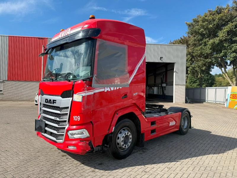 DAF XF450 FT / ENGINE RUNNING / ONLY:132521 KM / HYDRAULICS / DIGITAL DASH / DEB / HIGH CAB / AUTOMATIC / EURO-6 / 2024 - Sattelzugmaschine: das Bild 1 DAF XF450 FT / ENGINE RUNNING / ONLY:132521 KM / HYDRAULICS / DIGITAL DASH / DEB / HIGH CAB / AUTOMATIC / EURO-6 / 2024 - Sattelzugmaschine: das Bild 1