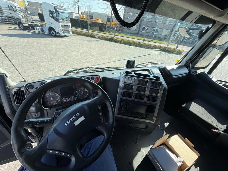 Sattelzugmaschine Iveco Stralis 500 / INTARDER / PARKCOOL / FRIDGE / 2XBED / AIRCO / SMART TACHO / AUTOMATIC / EURO-4 / 2008: das Bild 11