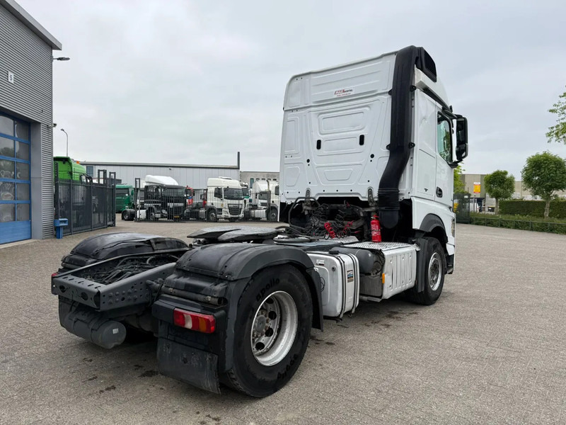Mercedes-Benz Actros 1945 / HYDRAULICS / LWDS / AIRCO / SMART TACHO / 2XBED / FRIDGE / AUTOMATIC / EURO-6 / 2019 - Sattelzugmaschine: das Bild 5 Mercedes-Benz Actros 1945 / HYDRAULICS / LWDS / AIRCO / SMART TACHO / 2XBED / FRIDGE / AUTOMATIC / EURO-6 / 2019 - Sattelzugmaschine: das Bild 5