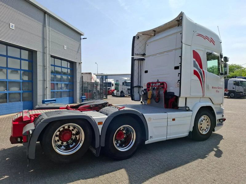 Scania R520 V8 / RETARDER / BOOGIE / FULL-AIR / ACC / LWDS / LEATHER / NAVI / XENON / FRIDGE / AUTOMATIC / EURO-6 / 2015 - Sattelzugmaschine: das Bild 5 Scania R520 V8 / RETARDER / BOOGIE / FULL-AIR / ACC / LWDS / LEATHER / NAVI / XENON / FRIDGE / AUTOMATIC / EURO-6 / 2015 - Sattelzugmaschine: das Bild 5